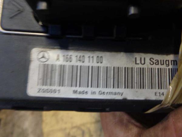 BOITIER COMPLET ( DEBIMETRE ) MERCEDES CLASSE A W168 ESSENCE - Vue 2